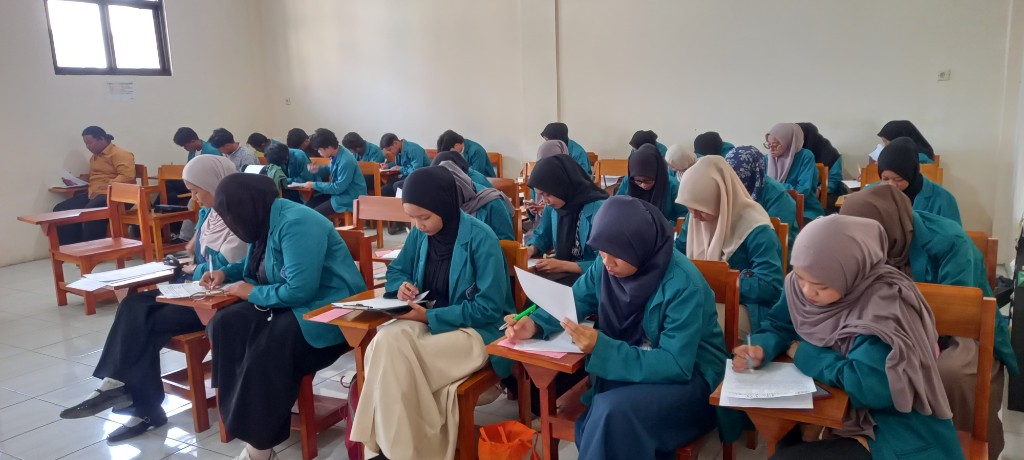 UAS Genap Prodi PAI hari pertama 3