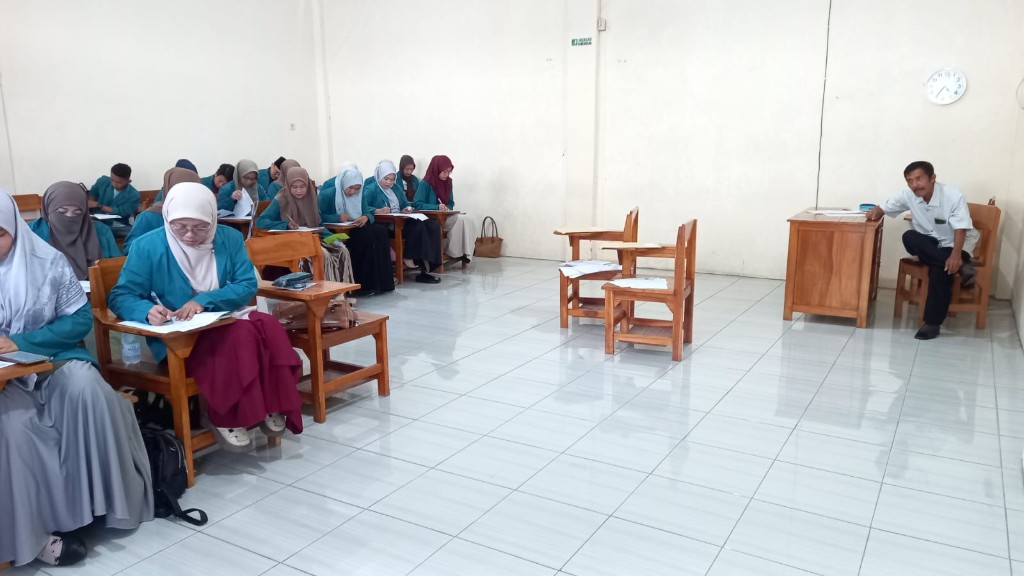 UAS Reguler hari pertama 4